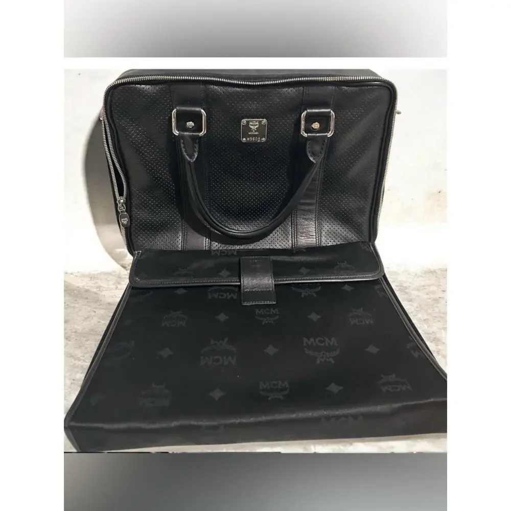 MCM sleek black